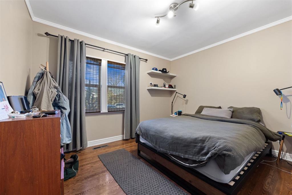 Picture for 315 12 Avenue NW https://www.cirrealty.ca/reb/creb/75/A2267675_10.jpg