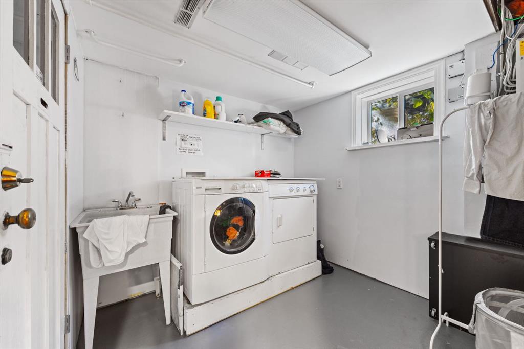 Picture for 315 12 Avenue NW https://www.cirrealty.ca/reb/creb/75/A2267675_22.jpg