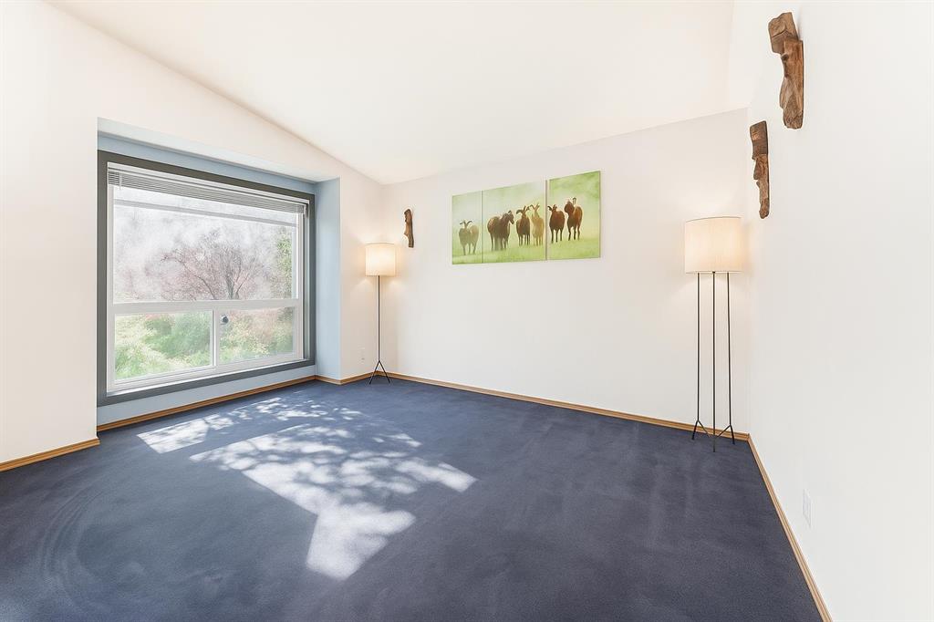 Picture for 128 ERIN MEADOW Way SE