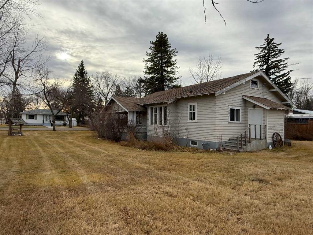 Picture for 502 1 Street S