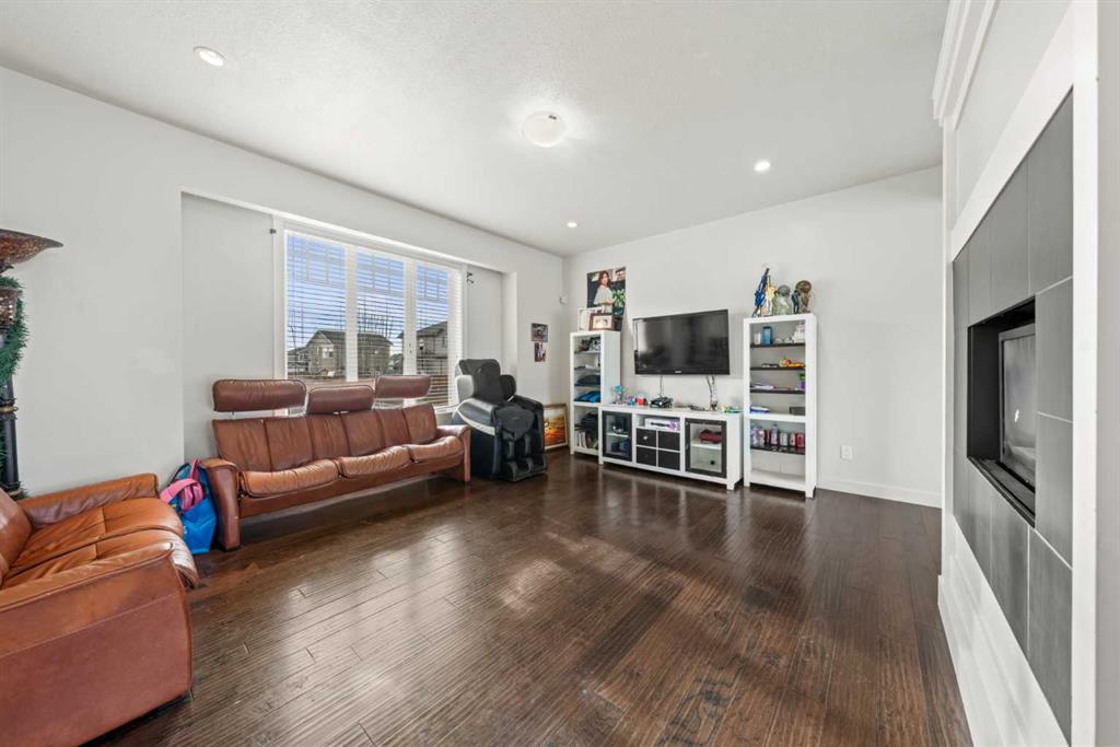 Picture for 161 Rainbow Falls Glen 