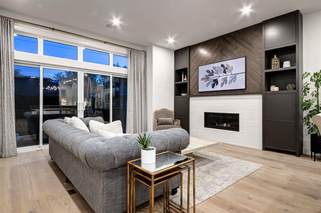 Picture for 1837 32 Avenue SW