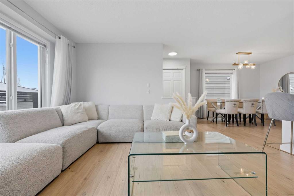 Picture for 104 Panora Close NW