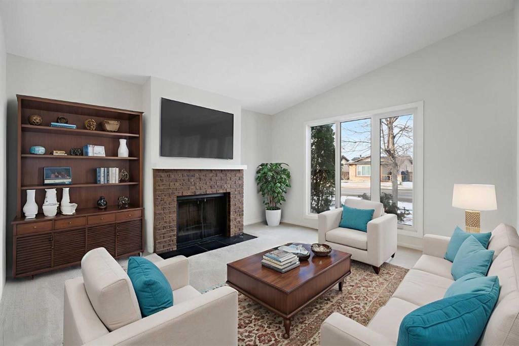 Picture for 987 Berkley Drive NW