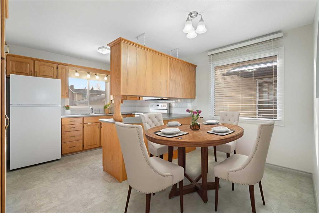 Picture for 987 Berkley Drive NW