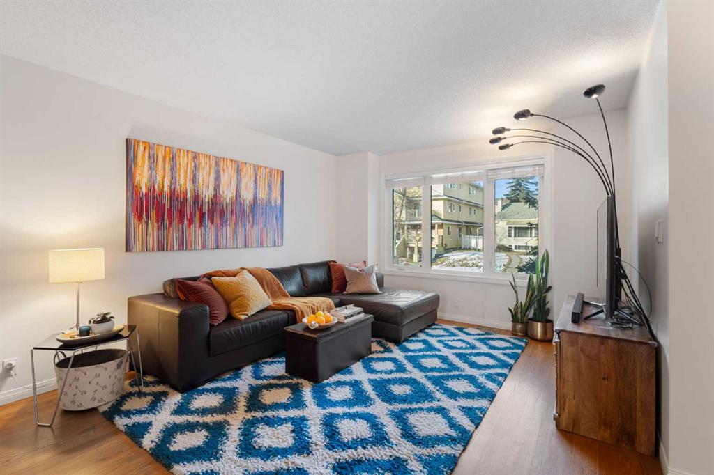 Picture for 1629 29 Avenue SW