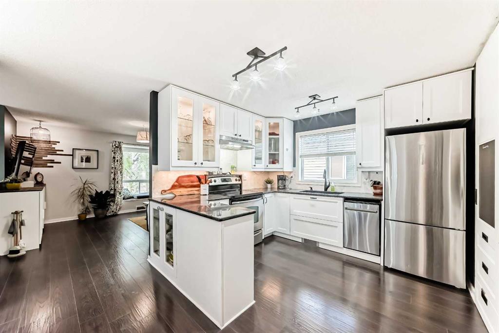 Picture for 12 Taraglen Road NE