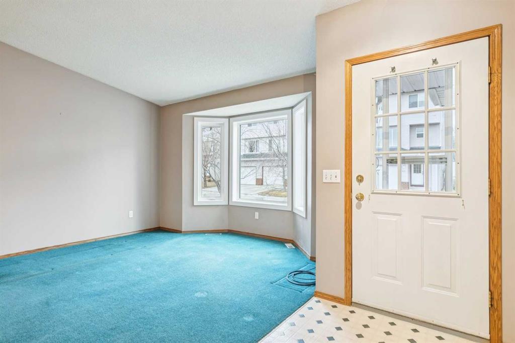 Picture for 42 Harvest Oak Circle NE