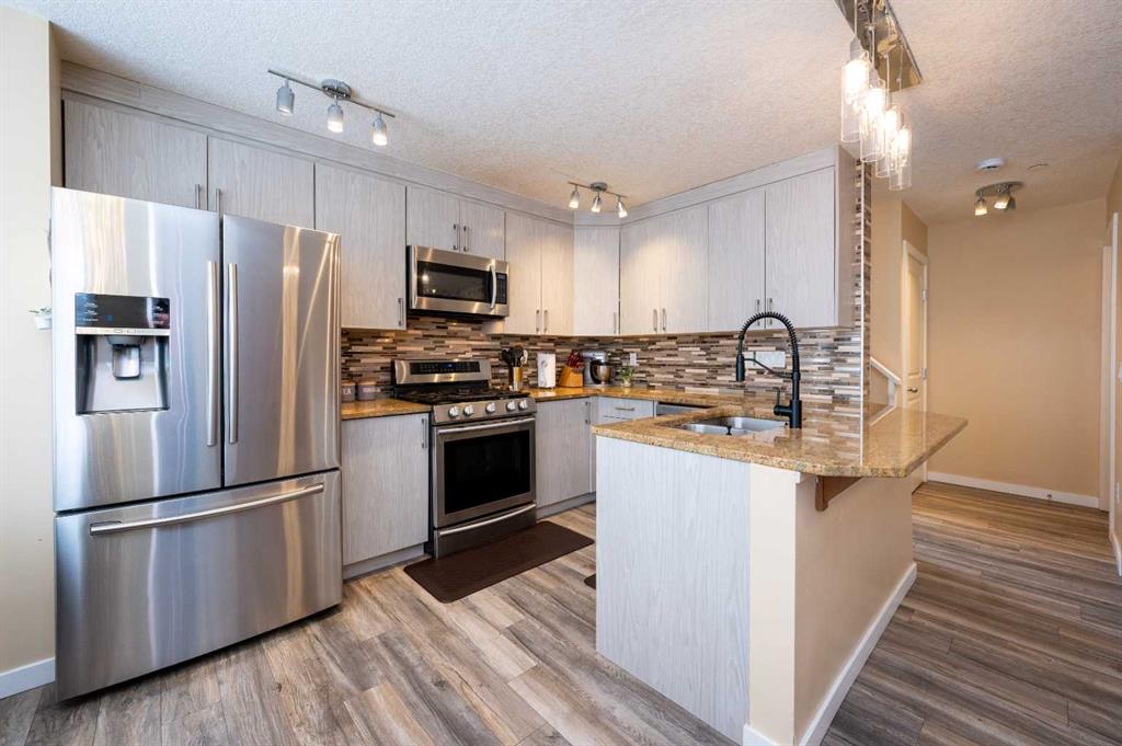 Picture for 60 Covecreek Mews NE
