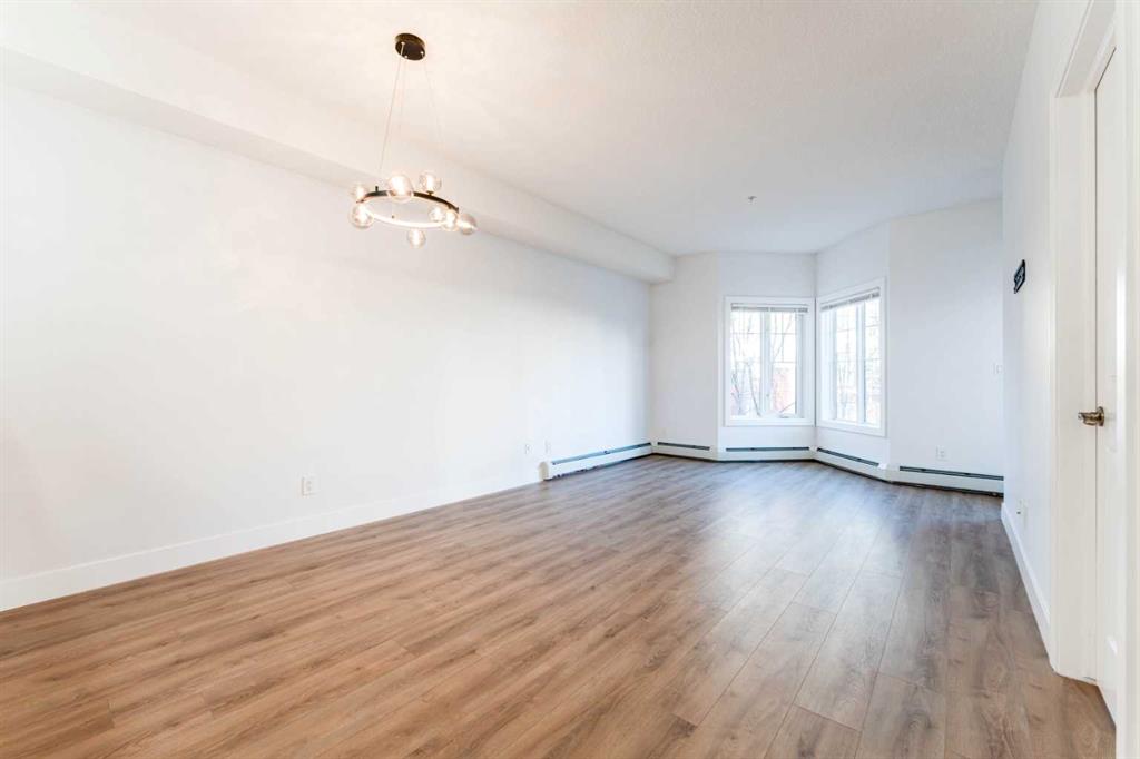 Picture for 214, 70 Royal Oak Plaza NW