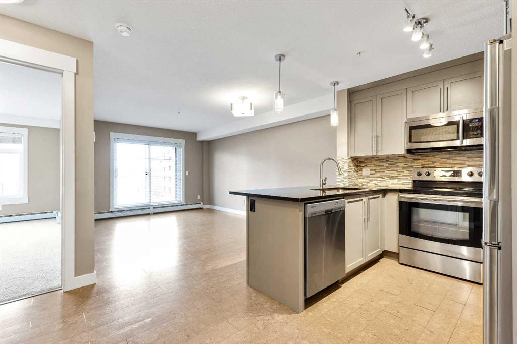 Picture for 1302, 155 Skyview Ranch Way NE