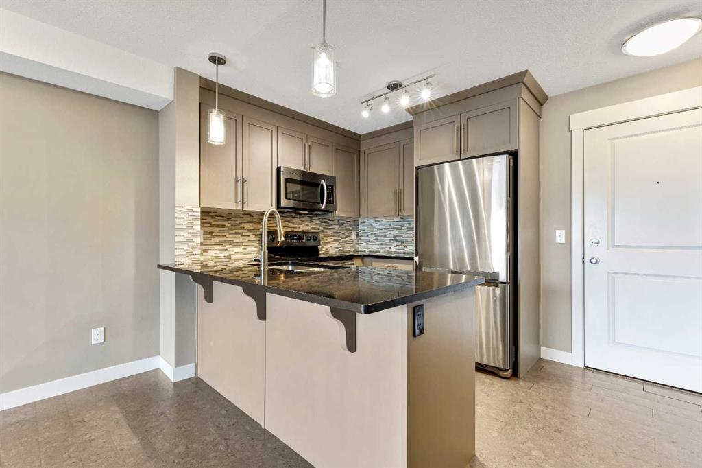 Picture for 1302, 155 Skyview Ranch Way NE