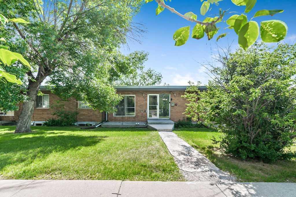 Picture for 205, 4328 4 Street NW