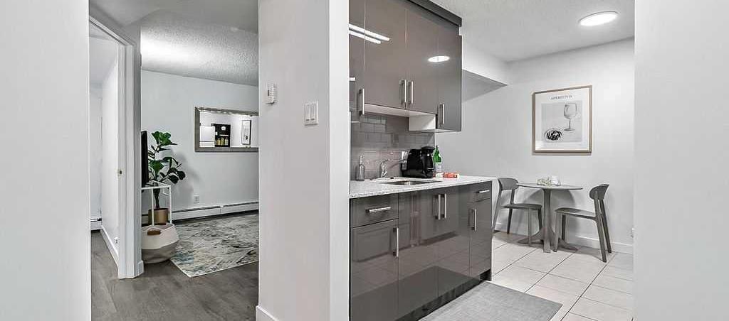 Picture for 205, 4328 4 Street NW