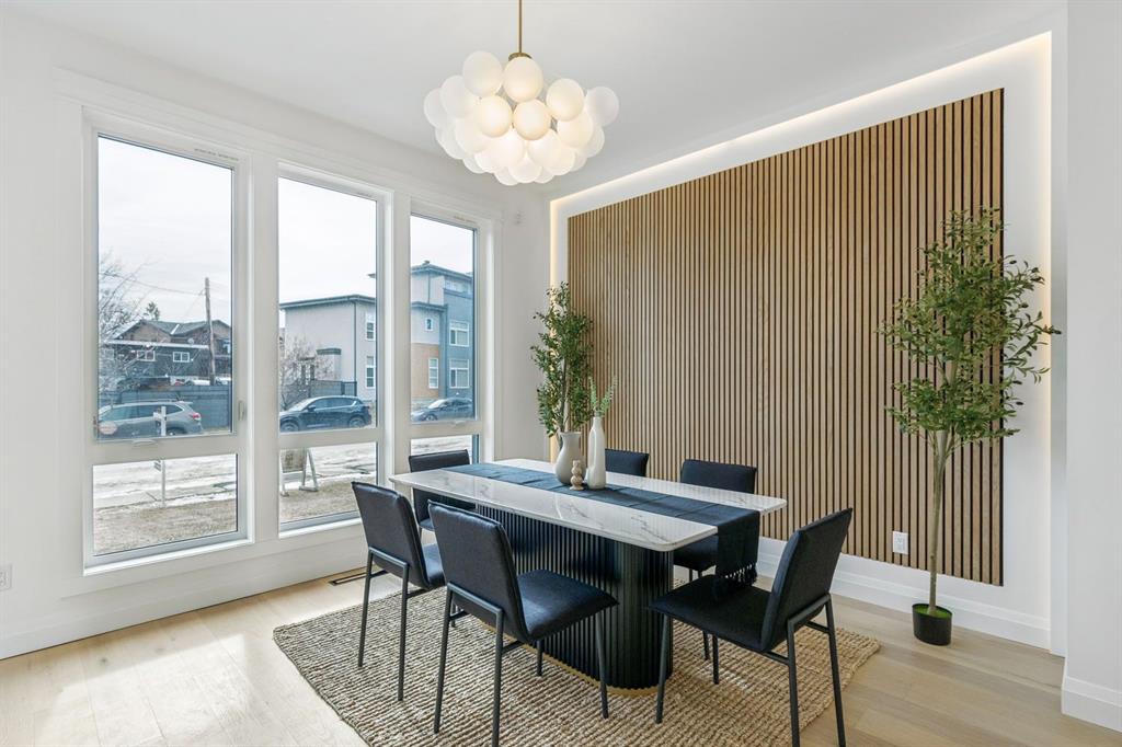 Picture for 525 32 Street 