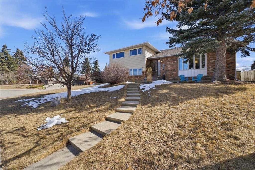 Picture for 2804 49 Street SW