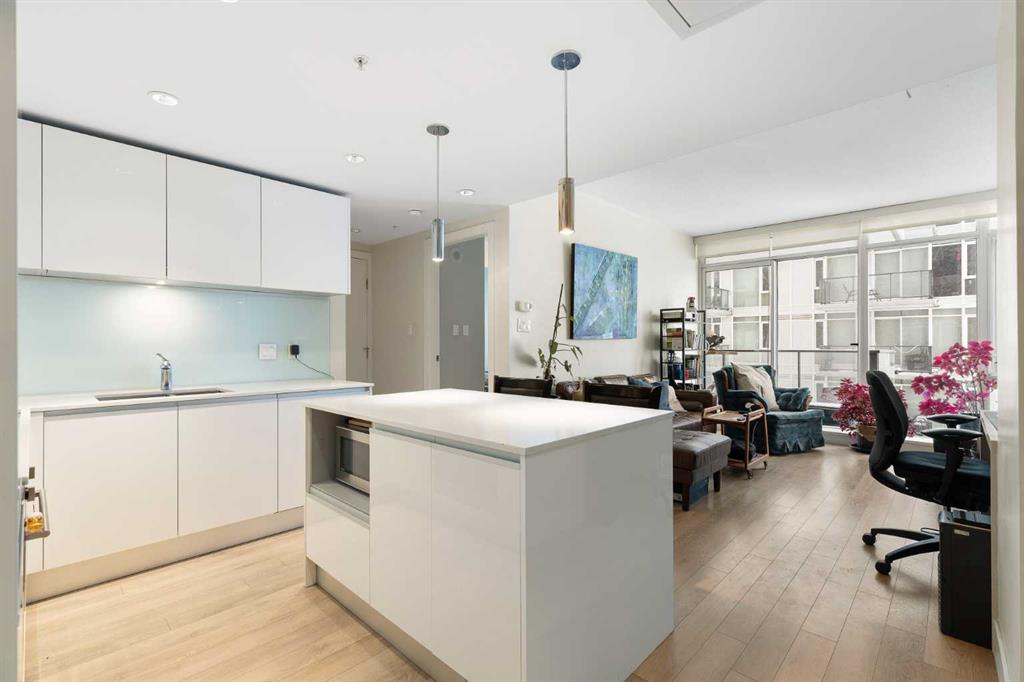 Picture for 2706, 1122 3 Street SE