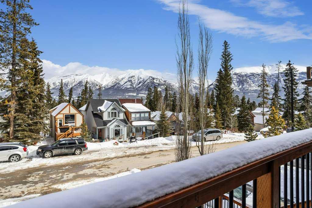 Picture for 979 Wilson Way 