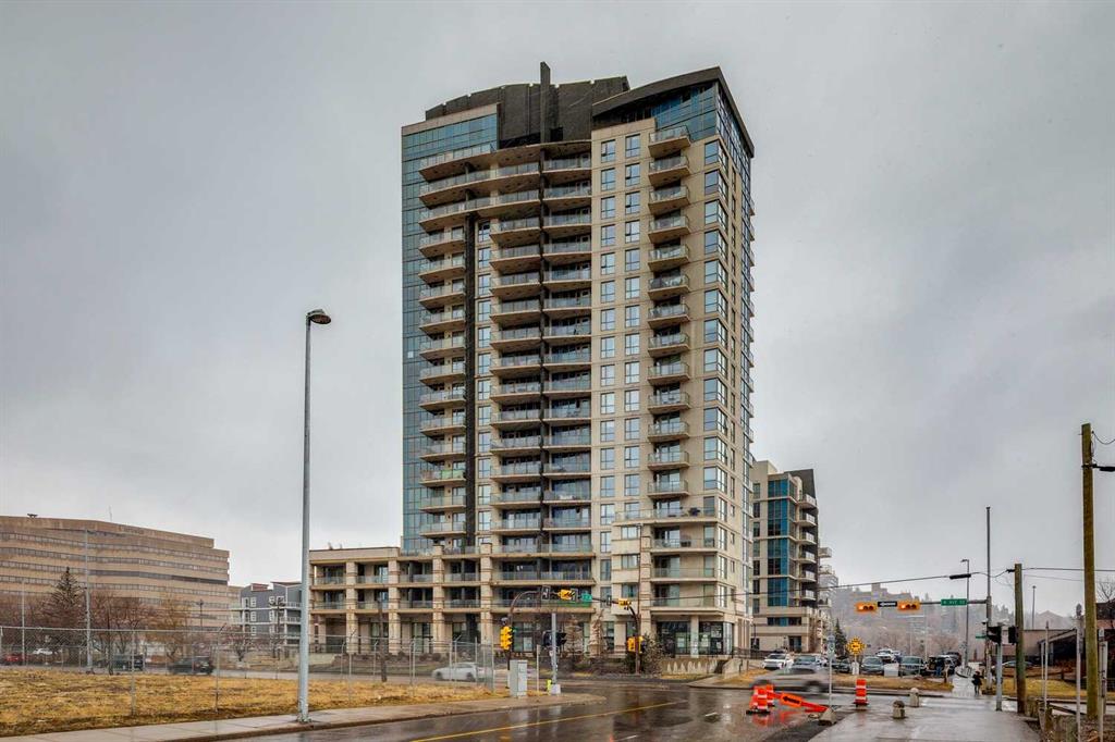 Picture for 807, 325 3 Street SE