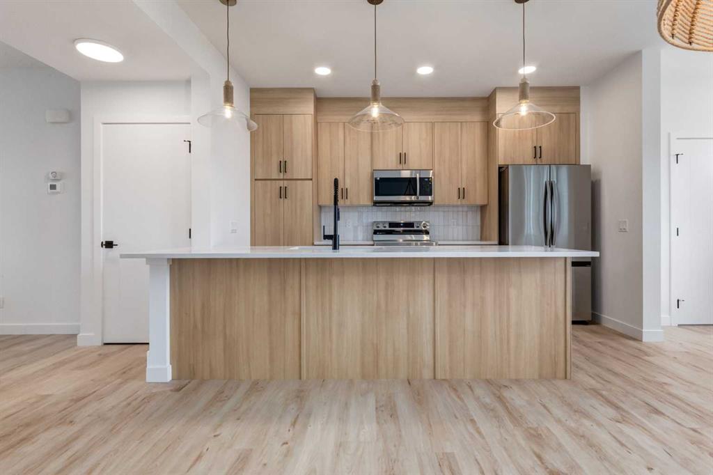 Picture for 7122 Rangeview Avenue SE