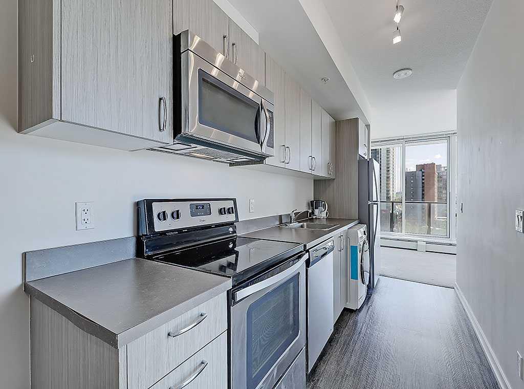 Picture for 912, 450 8 Avenue SE