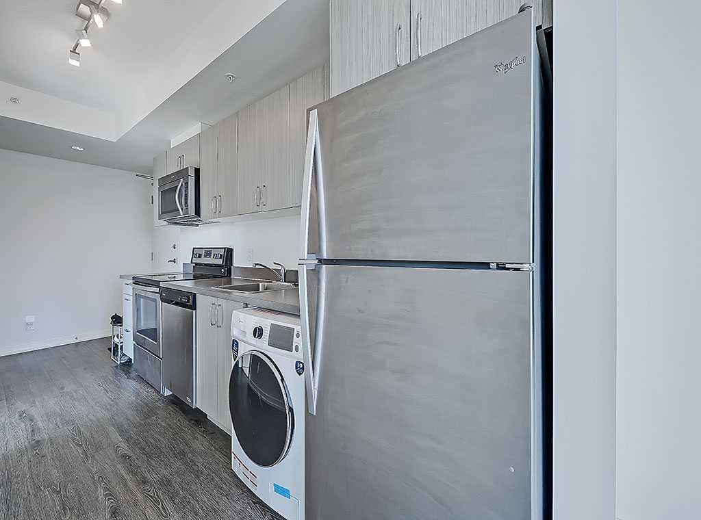 Picture for 912, 450 8 Avenue SE