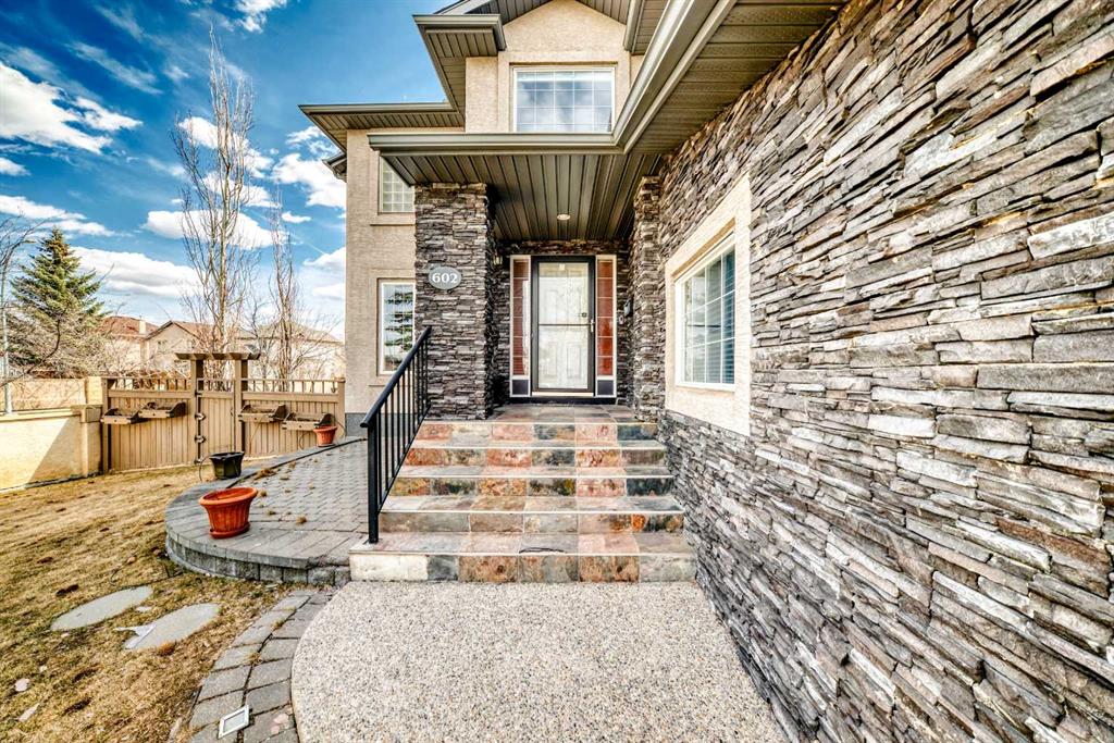 Picture for 602 Wentworth Place SW