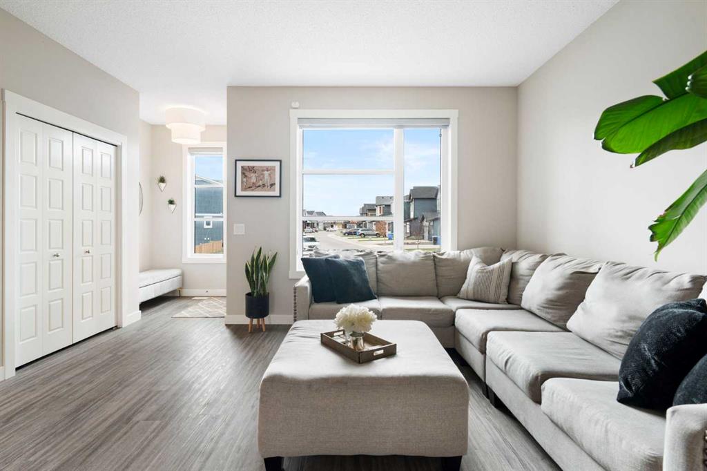Picture for 170 Seton Grove SE