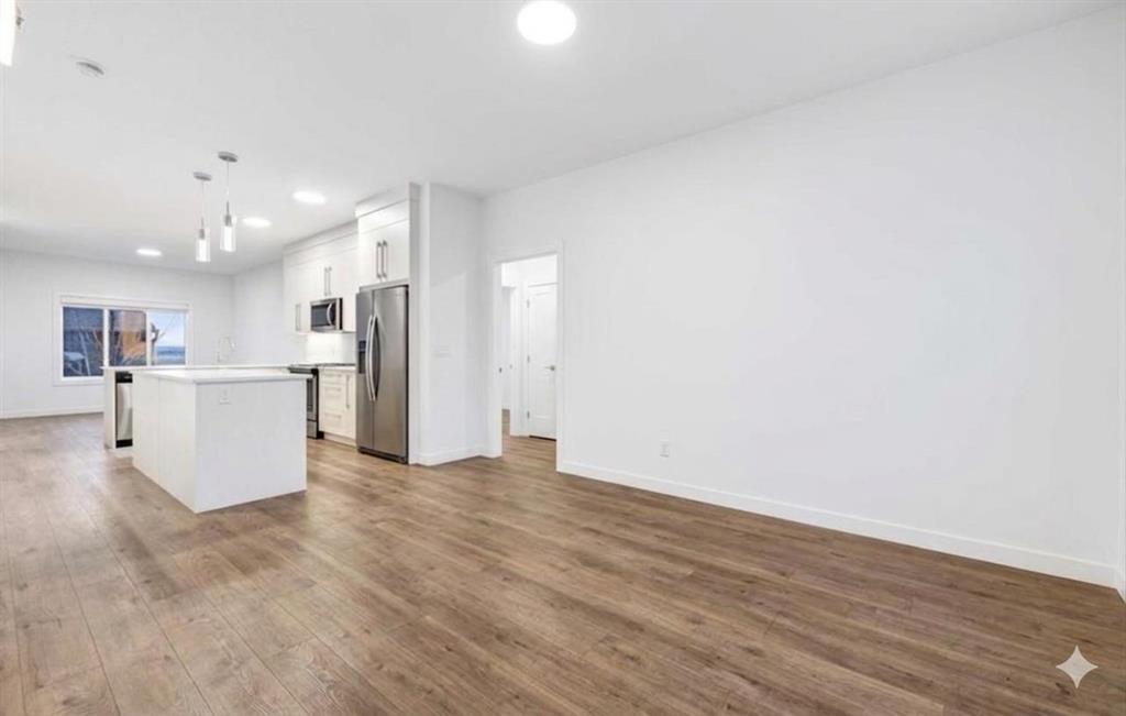 Picture for 7411 202 Avenue SE