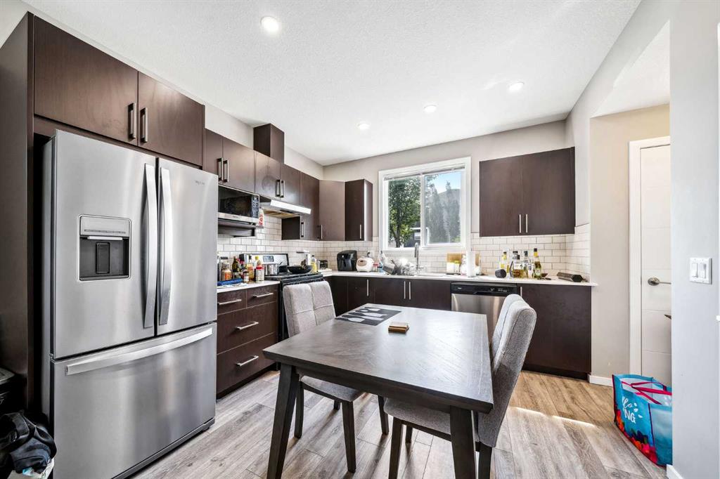 Picture for 90 Redstone Way NE