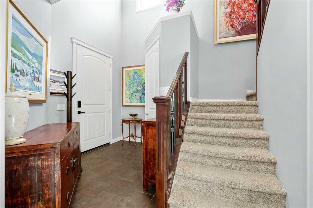 Picture for 611 Montgomery Close SE