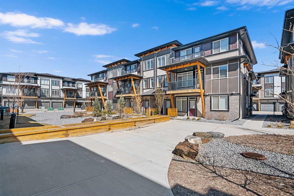 Picture for 153 Savanna Walk NE