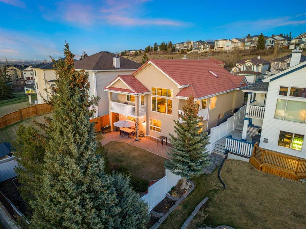 Picture for 94 Edgebrook Heights NW