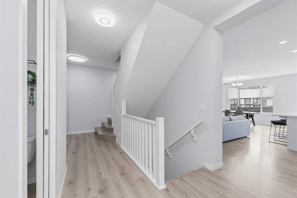 Picture for 54 Seton Manor SE