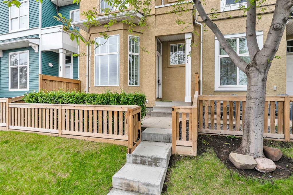Picture for 207 Mckenzie Towne Gate SE