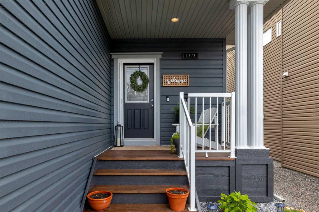 Picture for 1373 Ravenswood Drive SE