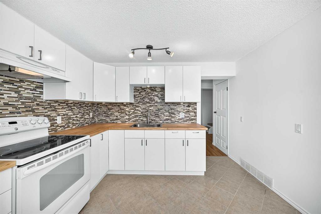 Picture for 10 Erin Ridge Place SE