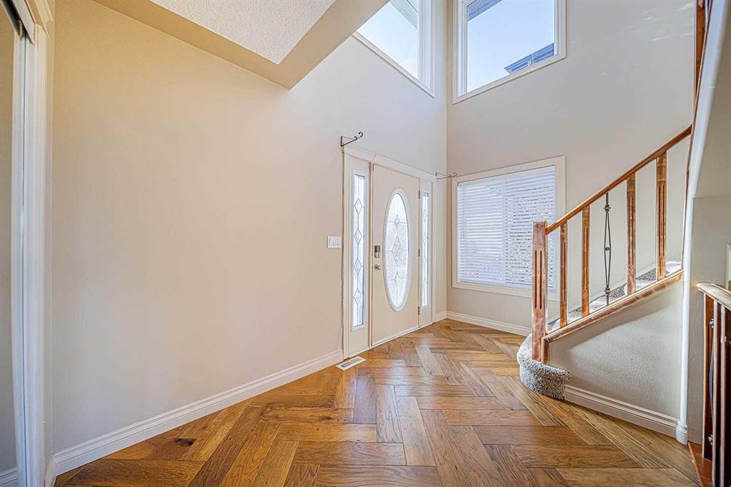 Picture for 22 Royal Birch Way  NW