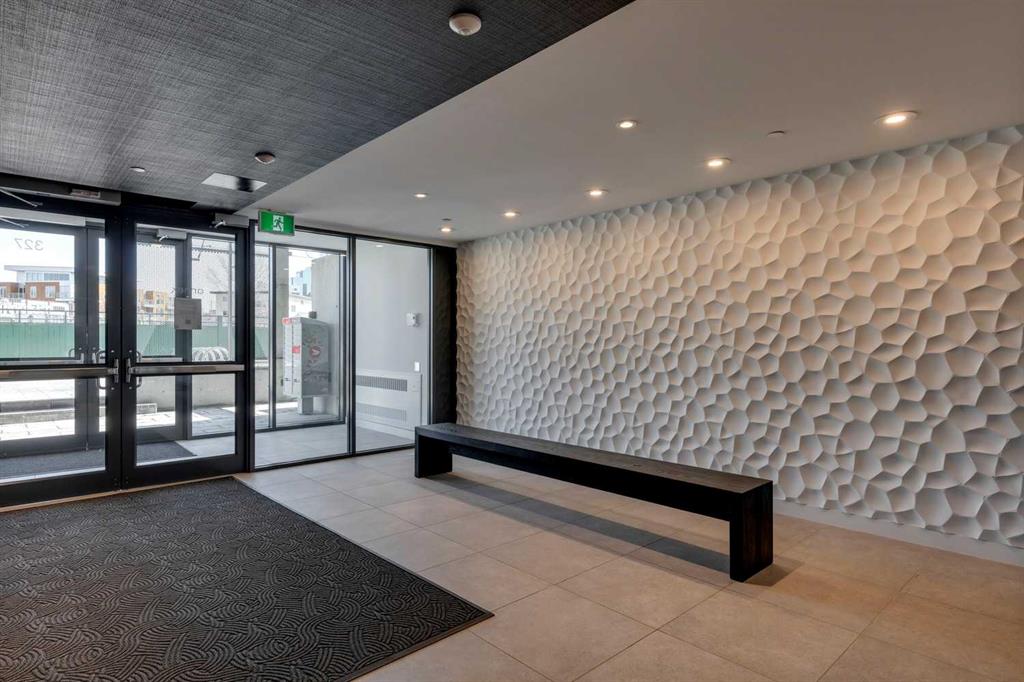 Picture for 510, 327 9A Street NW