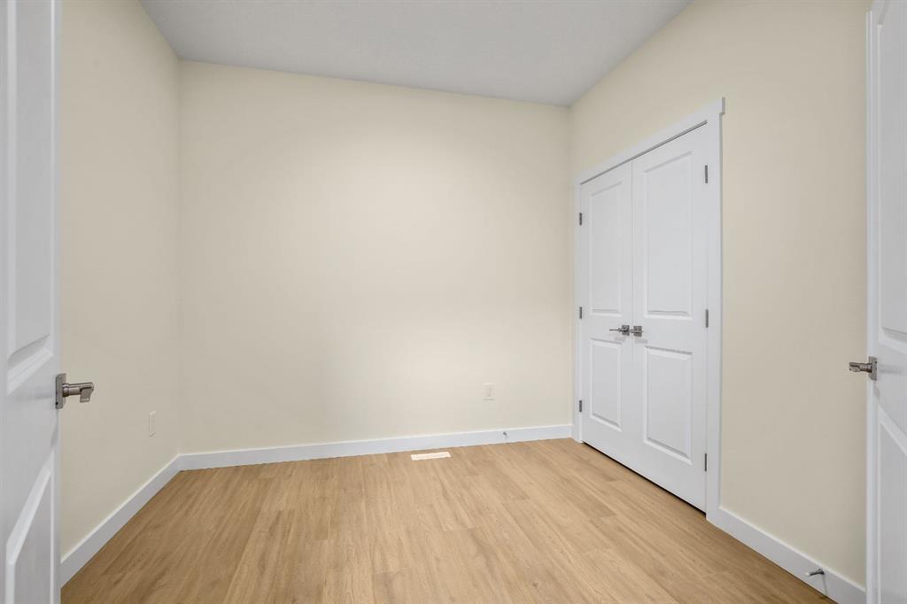 Picture for 585 Corner Meadows Way NE