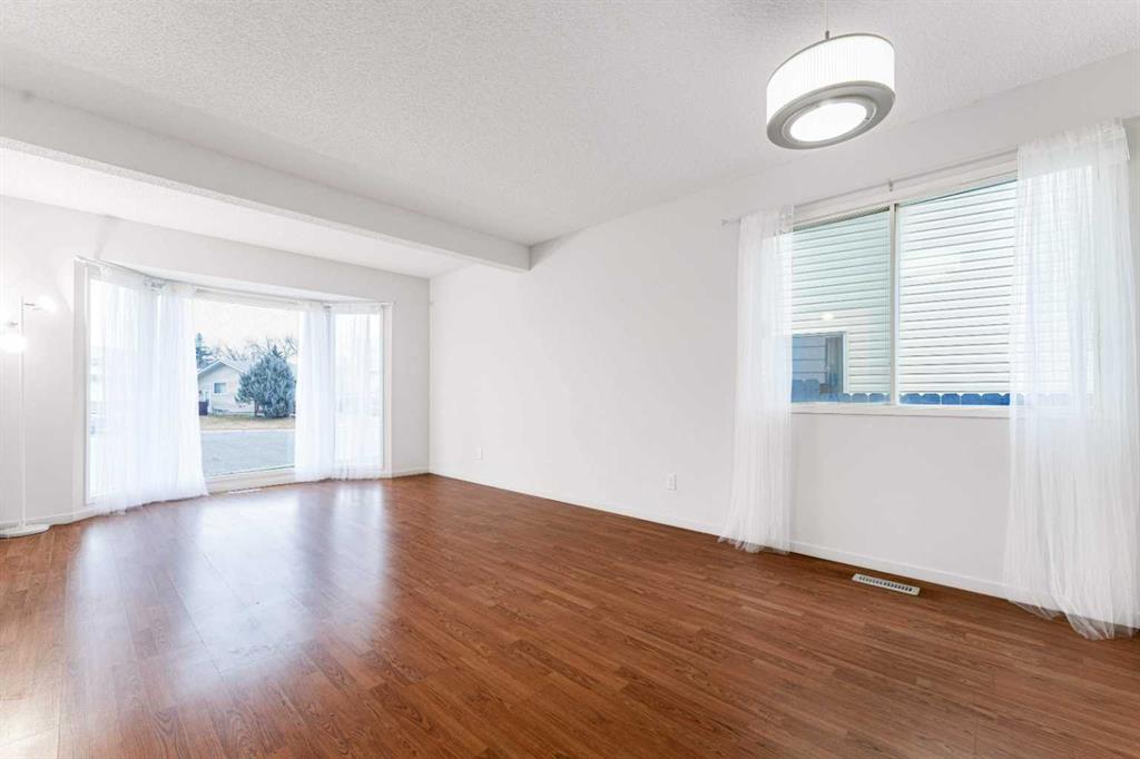 Picture for 43 Sunmills Court SE