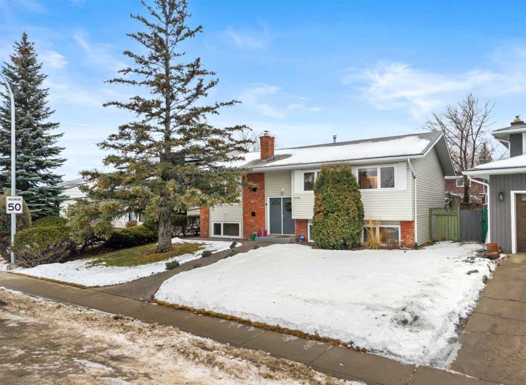 Picture for 13127 Lake Crimson Drive SE