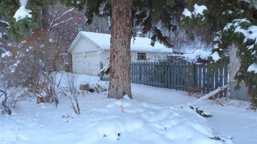 Picture for 3205 4 Street SW