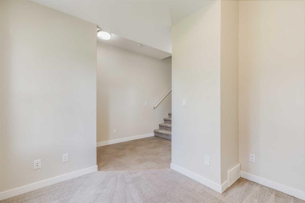 Picture for 155 Silverado Common SW