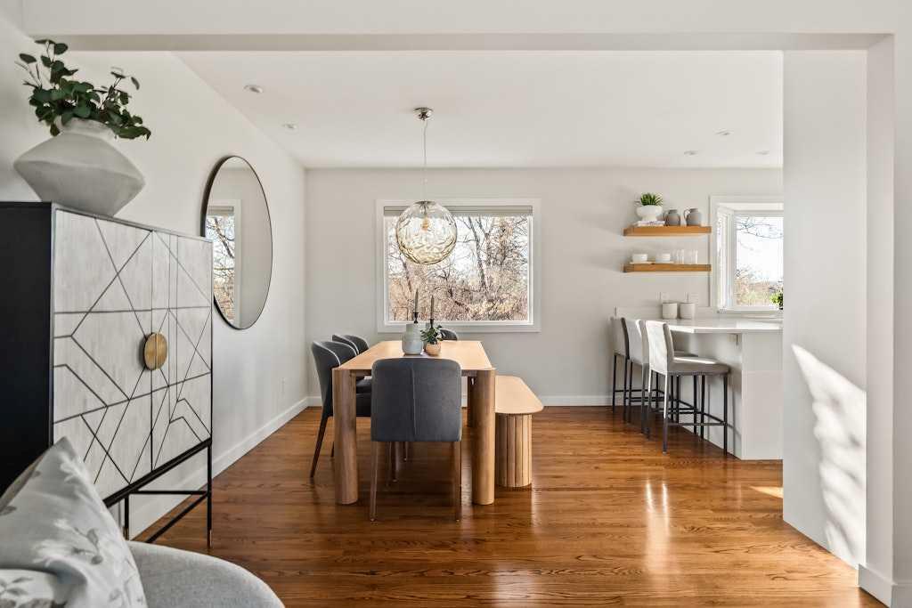 Picture for 1571 Windsor Street NW