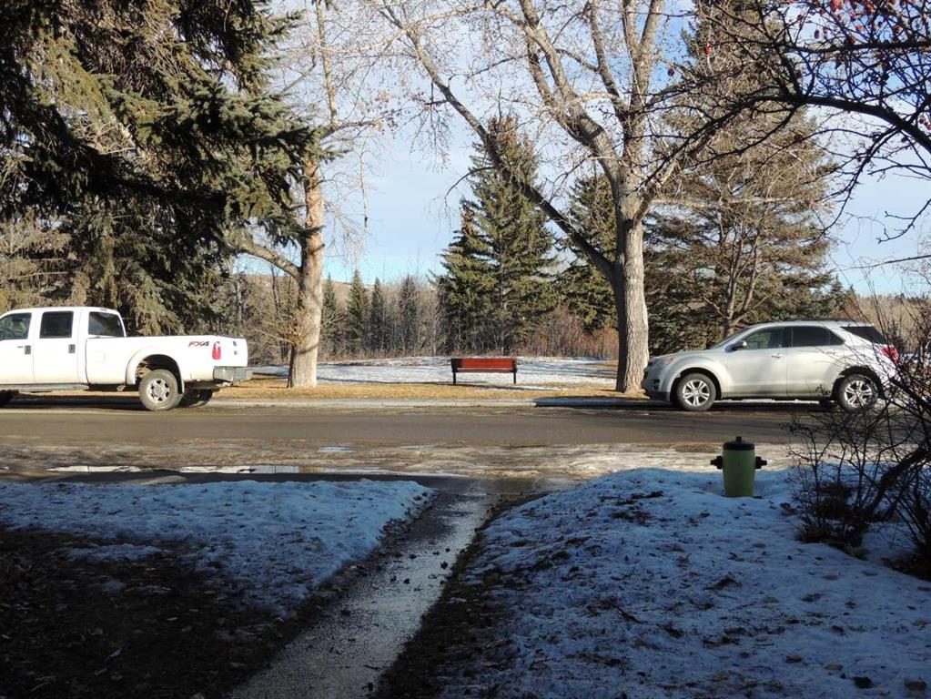 Picture for 2713 Canmore Road NW