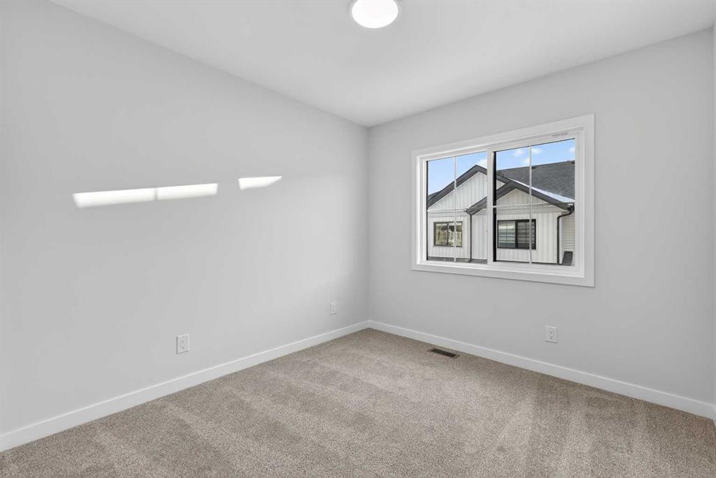 Picture for 416, 1750 Rangeview Drive SE