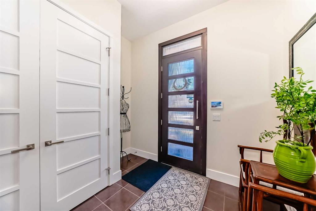 Picture for 2810 25A Street SW