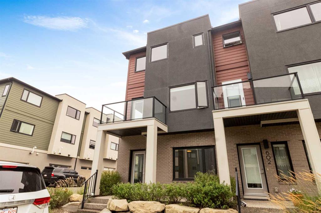 Picture for 601, 218 Sherwood Square NW