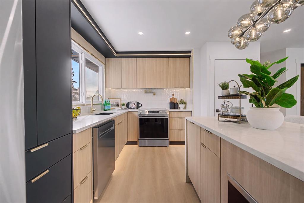 Picture for 204 Martell Road NE